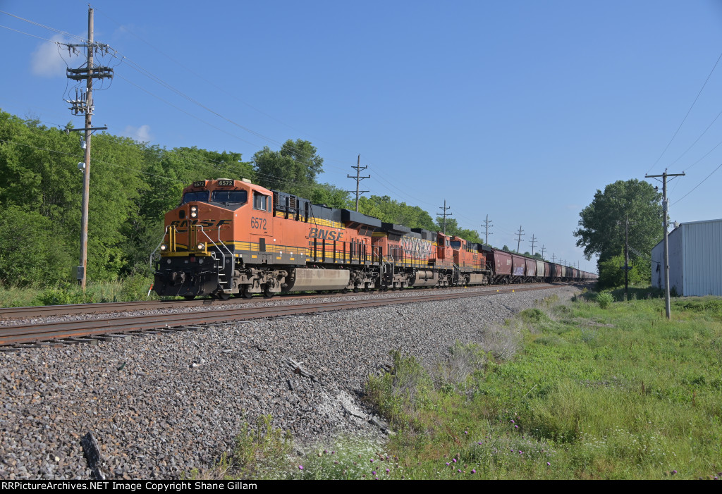 BNSF 6572